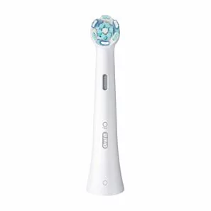 BRAUN Oral-B iO Ultimate Clean White – końcówka do szczoteczki magnetycznej 1 szt.