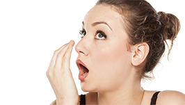 Poznaj skuteczne sposoby na świeży oddech — jak pozbyć się nieprzyjemnego zapachu z ust?