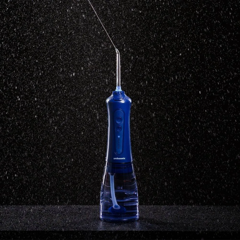 Pulsujący strumień wody irygatora Smilesonic AquaFlow